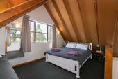 Villa%20bedroom2